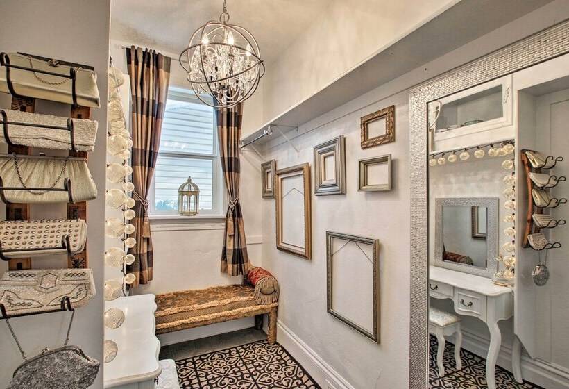 Beautiful Downtown House < 3 Miles To Hiking & Usu