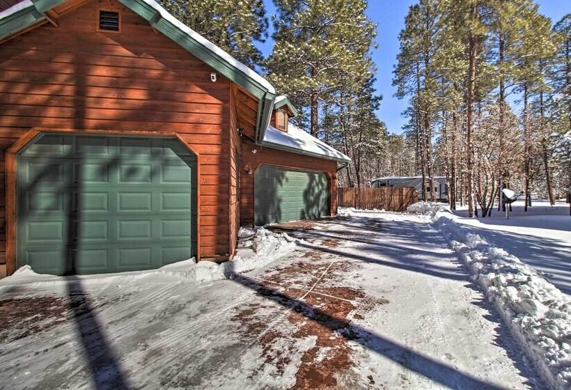 Beautiful Cabin W/ Deck Near Woodland Lake Park!
