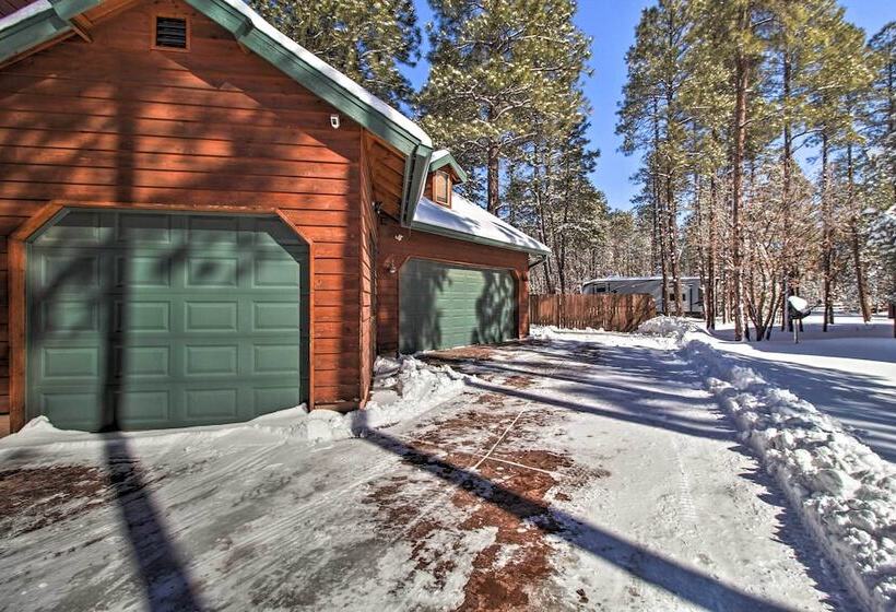 Beautiful Cabin W/ Deck Near Woodland Lake Park!
