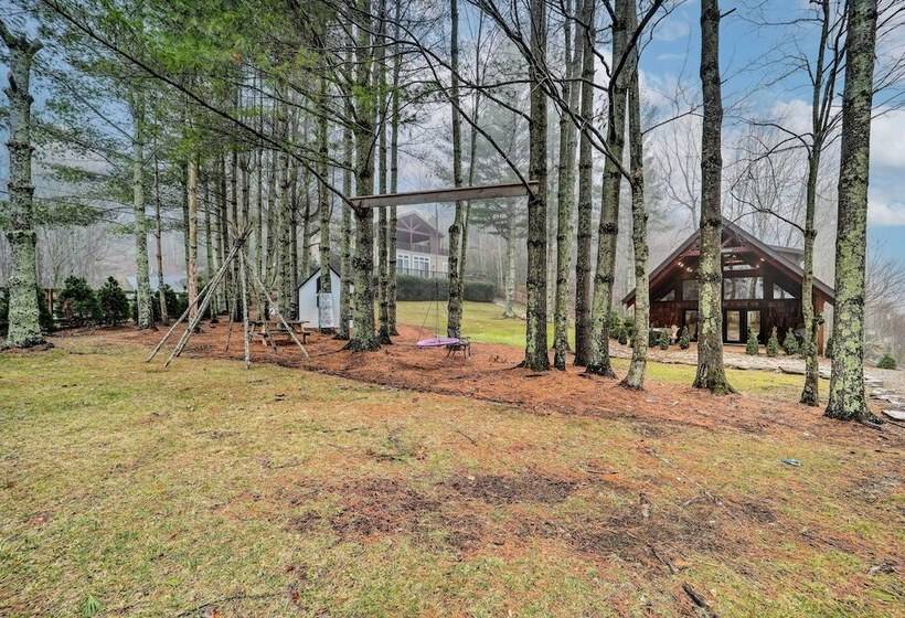 Fire Pit & Grill: Modern Beech Mountain Cabin!