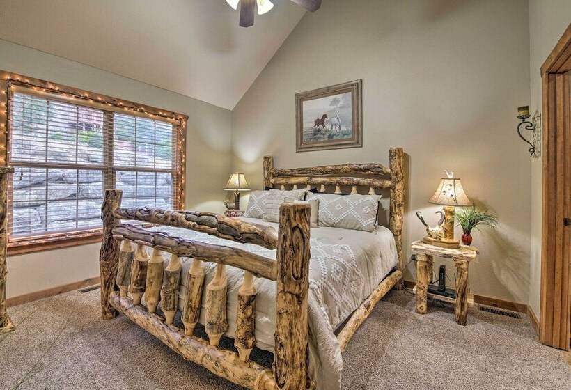 Branson West Family Cabin Near Pga Golf Course!