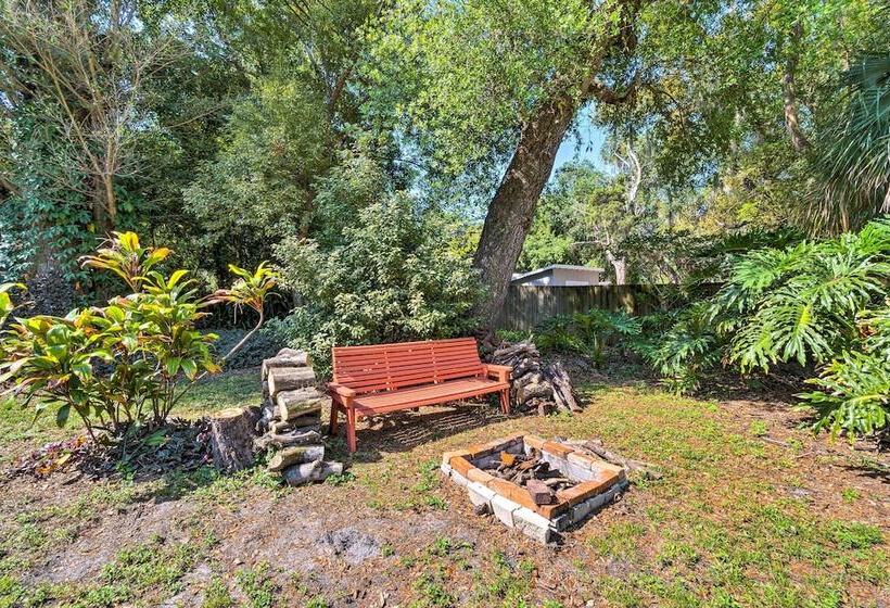 Breezy, Garden Level Home < 2mi To Riverwalk!
