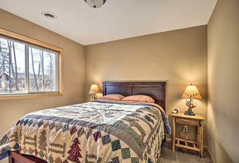 Breezy Point Cabin W/ Fire Pit   Walk To Lake