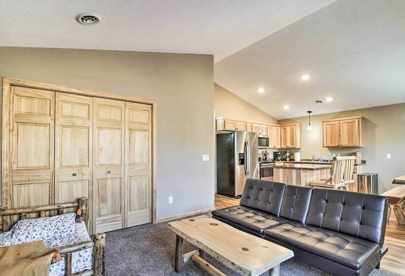 Breezy Point Cabin W/ Fire Pit   Walk To Lake