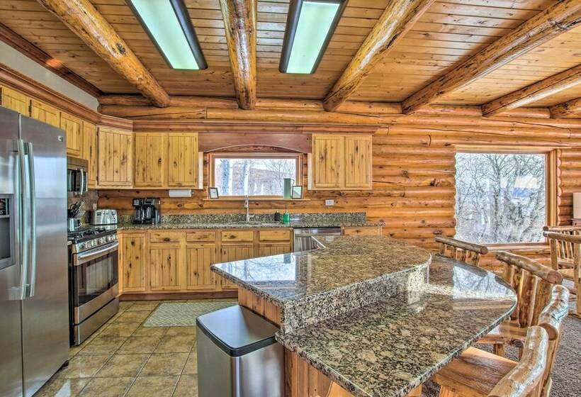 Bright Bear Lake Lodge W/ Hot Tub + Game Room