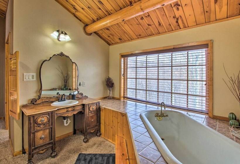 Bright Bear Lake Lodge W/ Hot Tub + Game Room