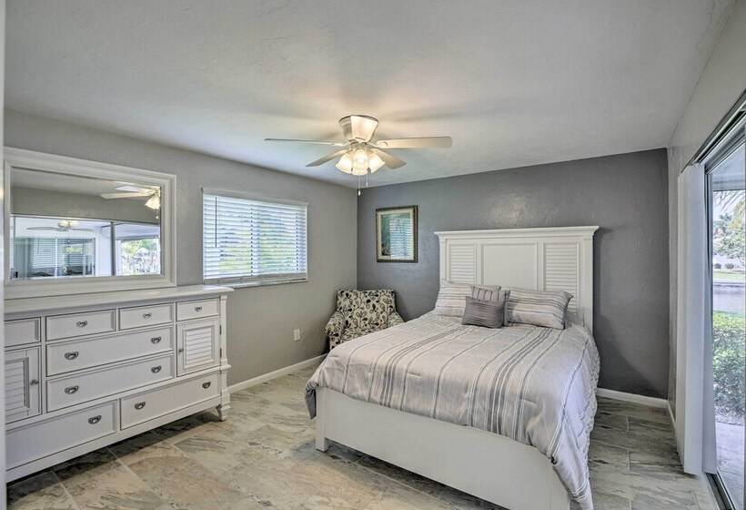 Bright Home W/ Dock & Canal View In Cape Coral!