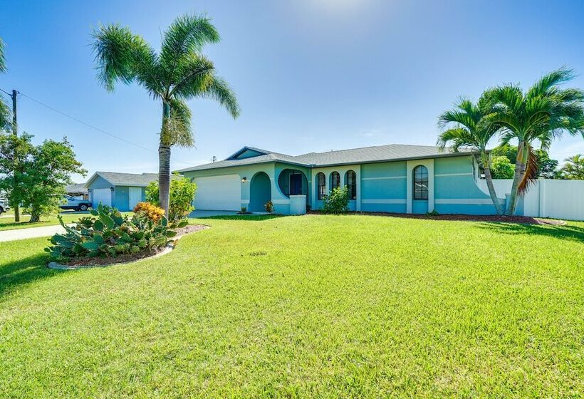 Modern Home W/ Peloton Bike & Grill In Cape Coral!