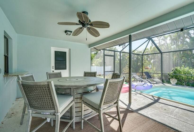 Modern Home W/ Peloton Bike & Grill In Cape Coral!