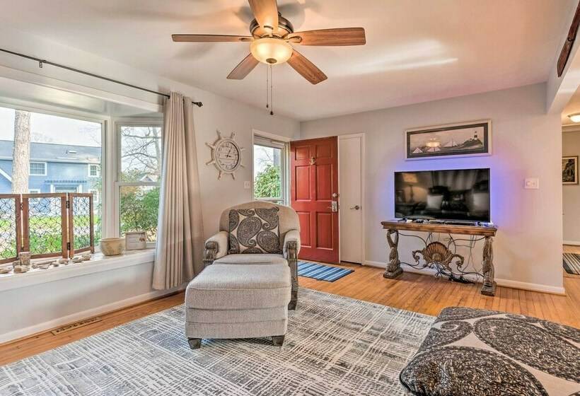 Bright Reedville Abode W/ Dock On Whays Creek!