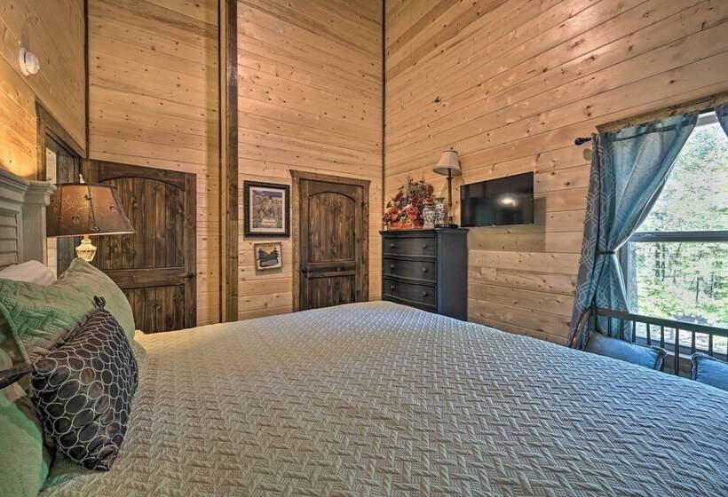 Broken Bow Cabin: 5 Mi To Beavers Bend Marina!