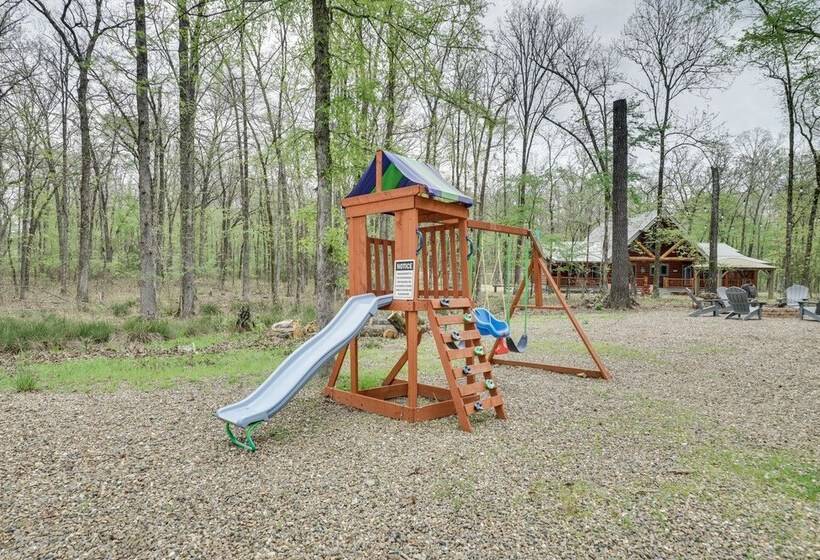 Broken Bow Cabin: 5 Mi To Beavers Bend Marina!