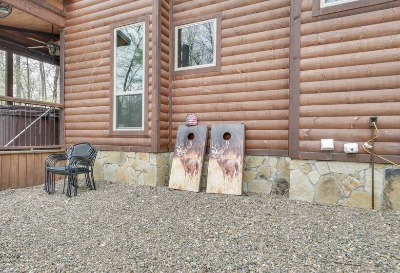 Broken Bow Cabin: 5 Mi To Beavers Bend Marina!