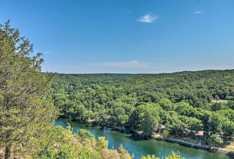 Bull Shoals Retreat W/ Panoramic River Views!