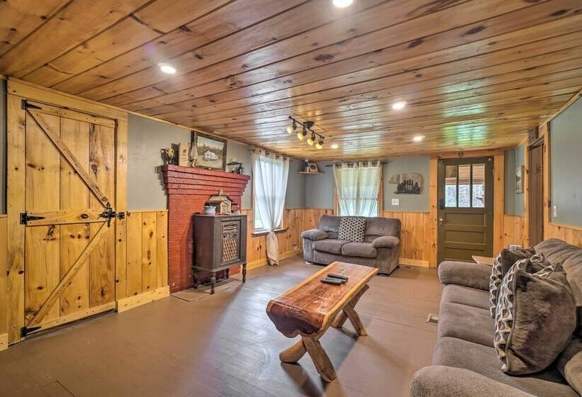 Cabin < 2 Mi To Great Smoky Mtns Natl Park!