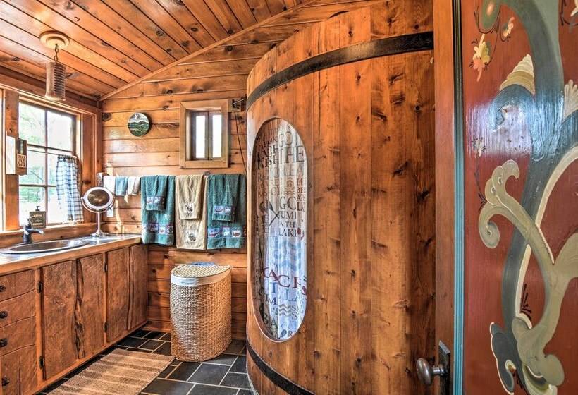 Cabin On Rush Lake W/ Tiki Bar, Grill & Kayaks!