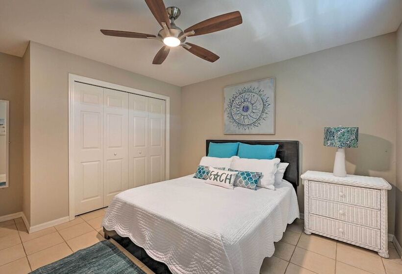 Dog Friendly Escape W/ Dock & Kayaks In Cape Coral