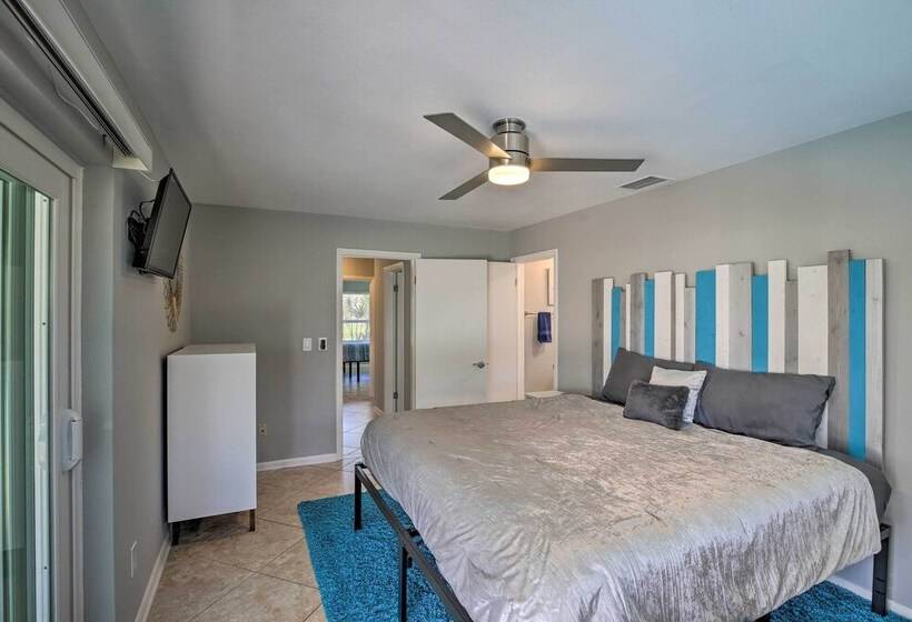 Boat & Fish: Waterfront Cape Coral Home W/ Pool