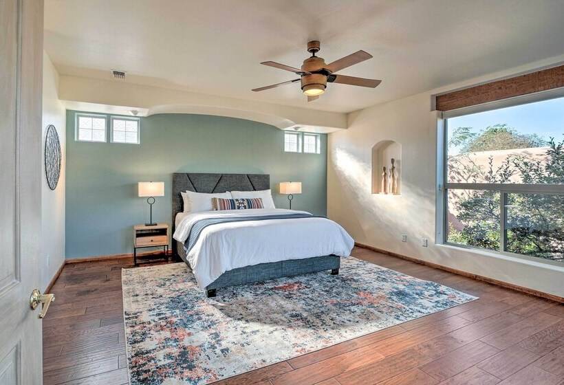 Central Sedona Home W/ Red Rock Mtn View, Fire Pit