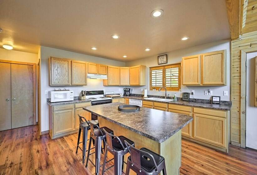 Chalet Style Pine Cabin W/ Wraparound Deck & Views