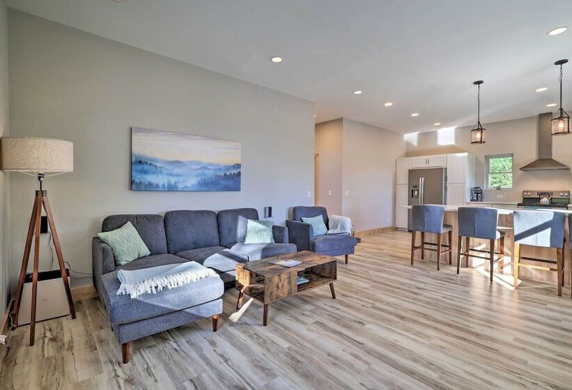 Charming Blue Ridge Mtn Home With Sauna + Grill!