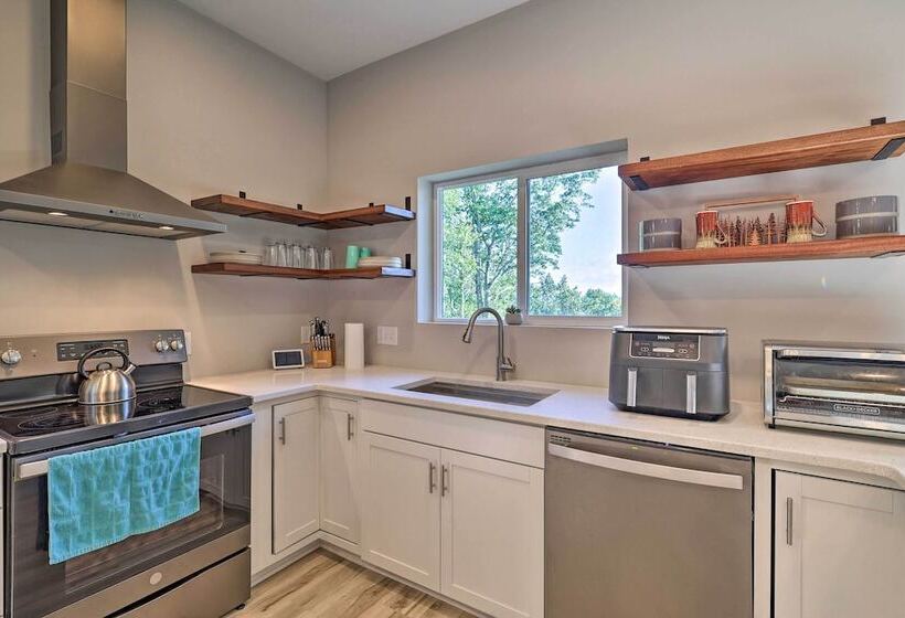 Charming Blue Ridge Mtn Home With Sauna + Grill!