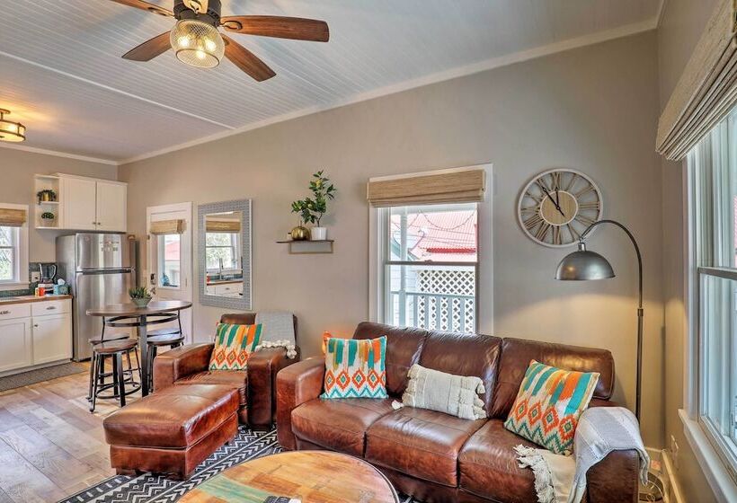 Charming Home W/ Balcony   Walk To Main Street!