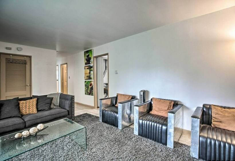 Sauk Village Ranch Home W/ Yard + Fireplace!