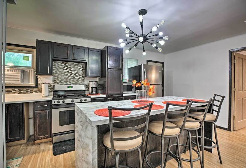 Sauk Village Ranch Home W/ Yard + Fireplace!