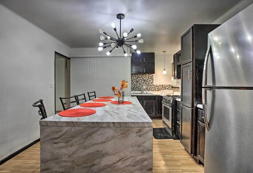 Sauk Village Ranch Home W/ Yard + Fireplace!