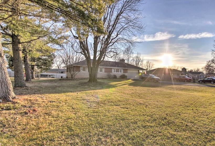 Indianapolis Home ~ 10 Mi To Downtown!