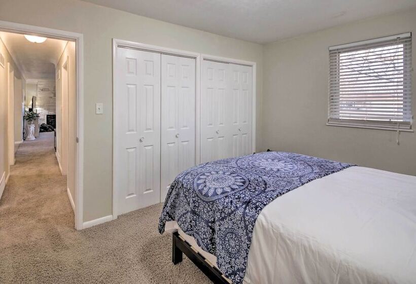 Indianapolis Home ~ 10 Mi To Downtown!