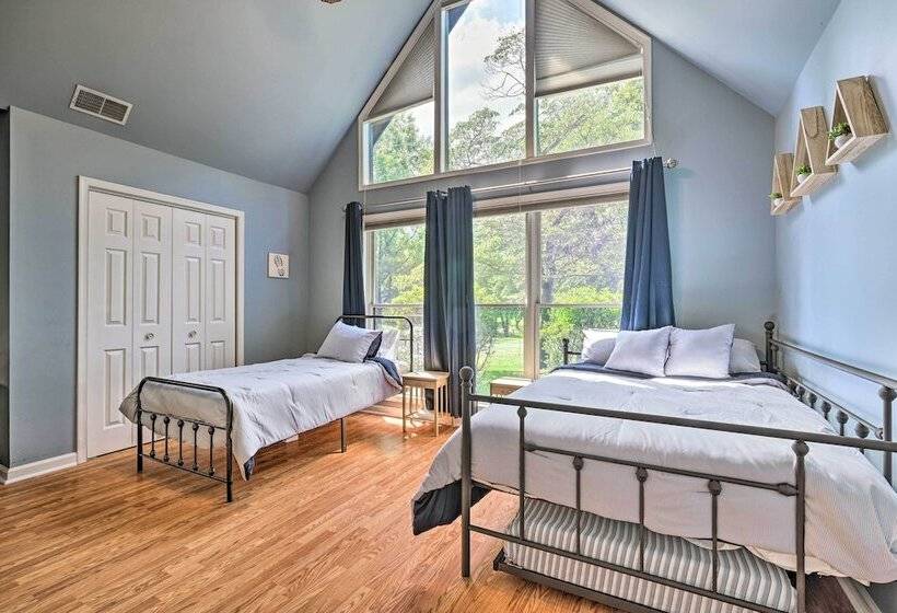 Chic Hedgesville Cabin W/ Golf Course Views!