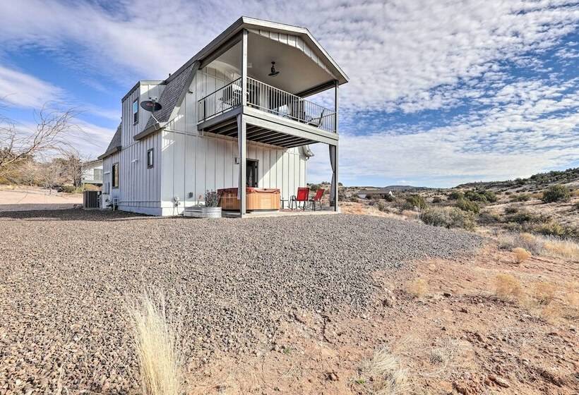 Wine Country Retreat In Cornville: Hot Tub & View