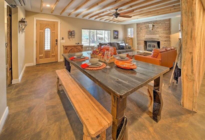 Cozy Cabin Retreat W/ Patio & Fenced Yard
