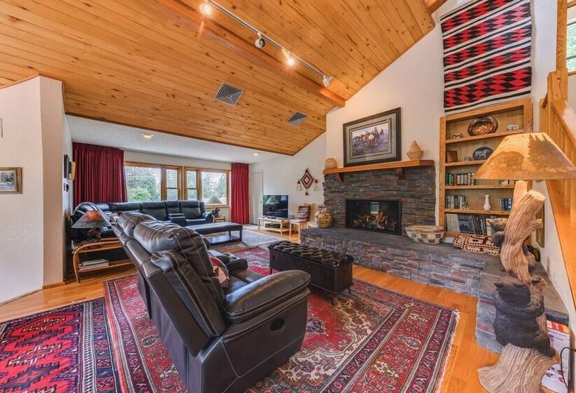 Cloudcroft Mtn Home W/ Patio, Walk To Golf Course!