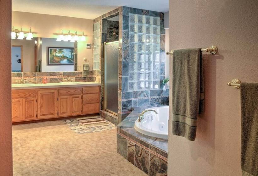 Cloudcroft Mtn Home W/ Patio, Walk To Golf Course!