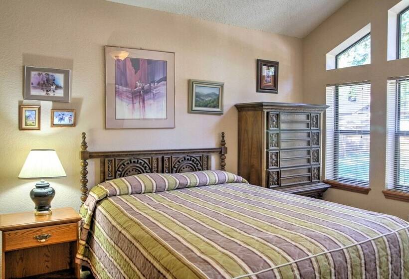 Cloudcroft Mtn Home W/ Patio, Walk To Golf Course!