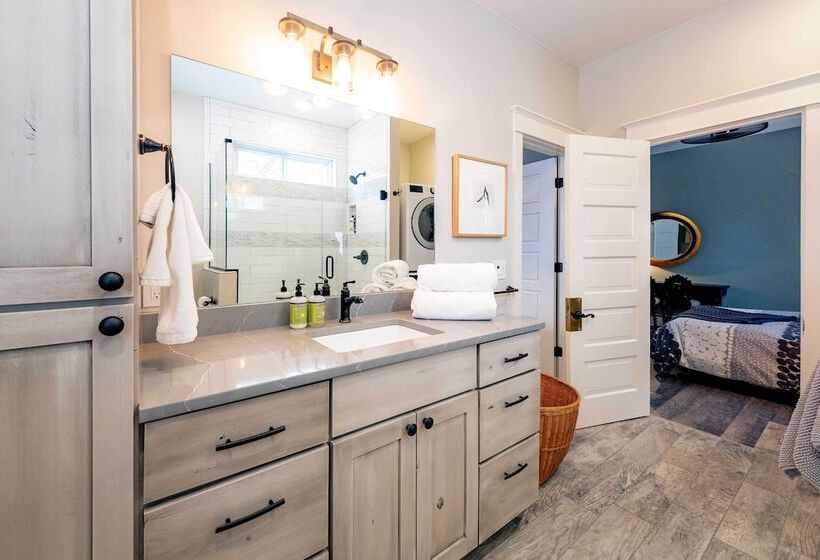 Contemporary Sheridan Home W/ Porch   Walk Dtwn