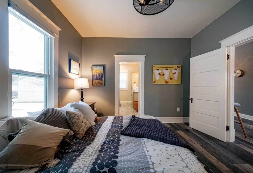 Contemporary Sheridan Home W/ Porch   Walk Dtwn