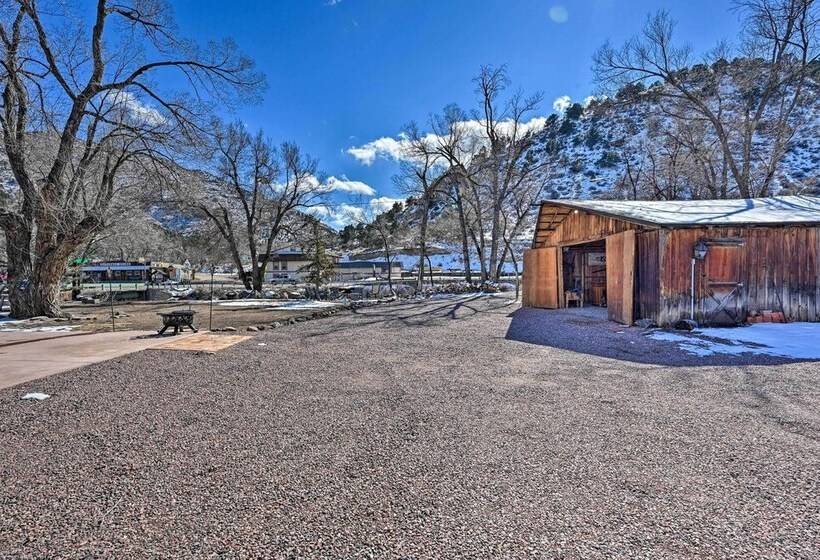 Cotopaxi Escape W/ Game Room On Arkansas River!