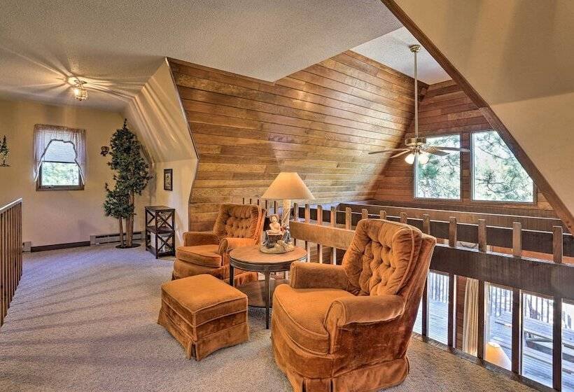 Cozy Black Hills Nature Retreat W/ Private Deck!