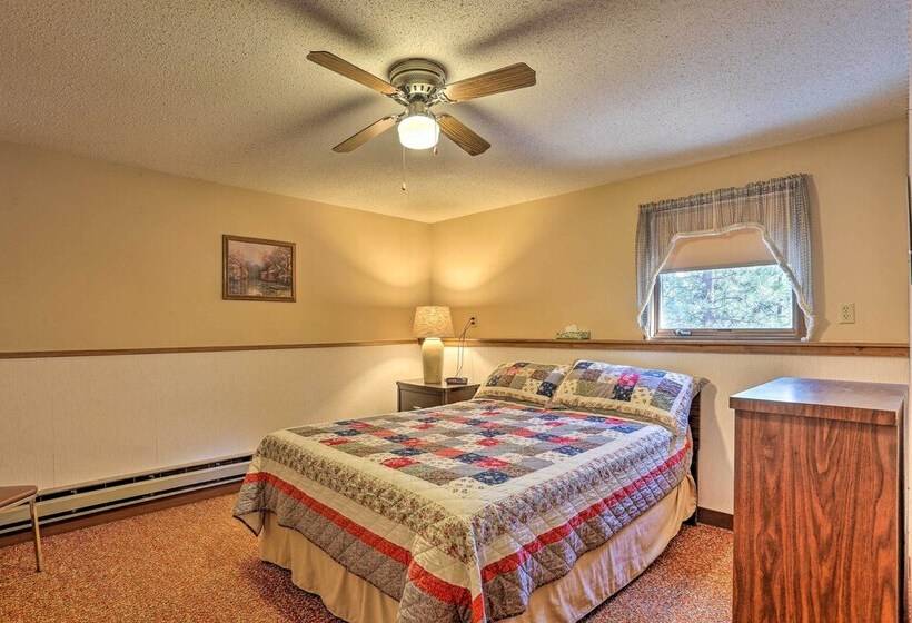 Cozy Black Hills Nature Retreat W/ Private Deck!