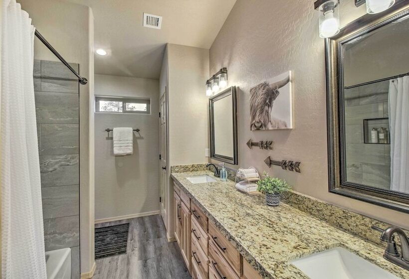 Cozy Heber Cabin W/ Fire Pit, 6 Mi To Nat L Forest