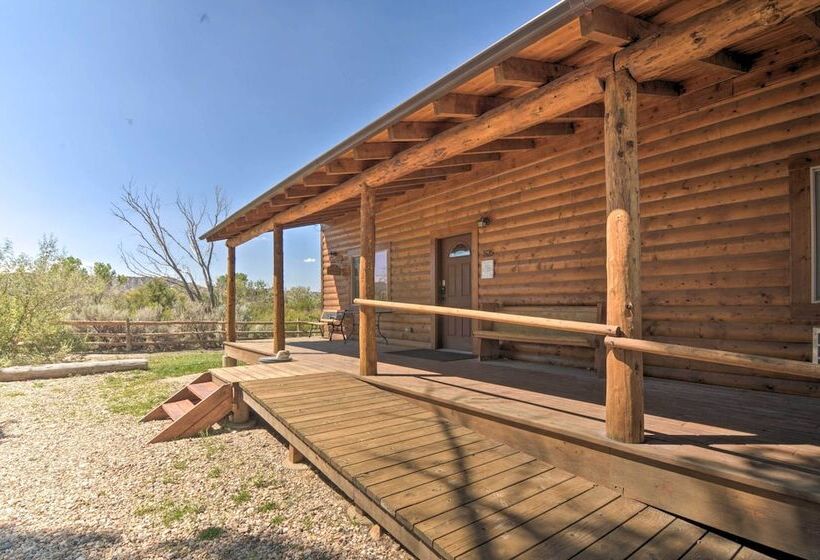 Cozy Henrieville Cabin: 18 Mi To Bryce Canyon Np!