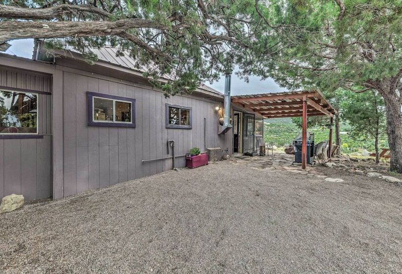 Cozy High Rolls Cottage Near Hiking Trails!