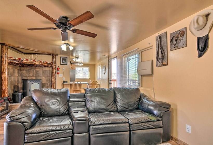 Cozy Home W/ Canyon Views: 2 Mi To Grand Staircase