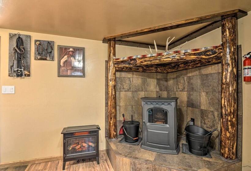 Cozy Home W/ Canyon Views: 2 Mi To Grand Staircase