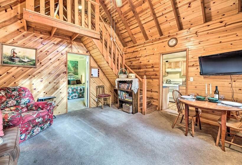 Cute Pinetop Cabin W/ Gas Grill   Hike & Golf!