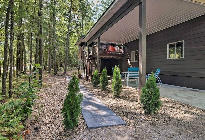 Dog Friendly Home Near Crystal Mtn & Outdoor Rec!